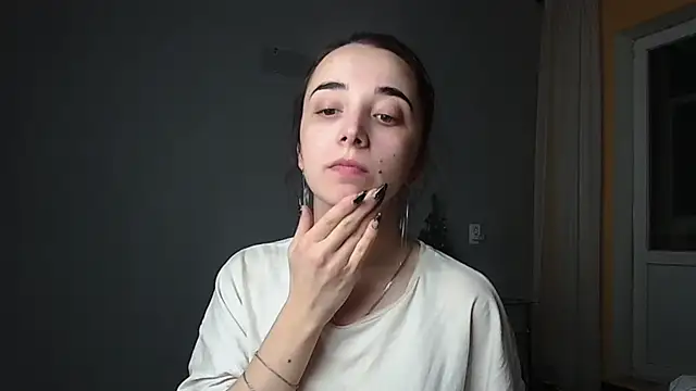 Eva Gloryy online show from 27, 1, 2025