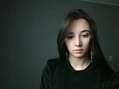 Eva Gloryy online show from 3, 3, 2025