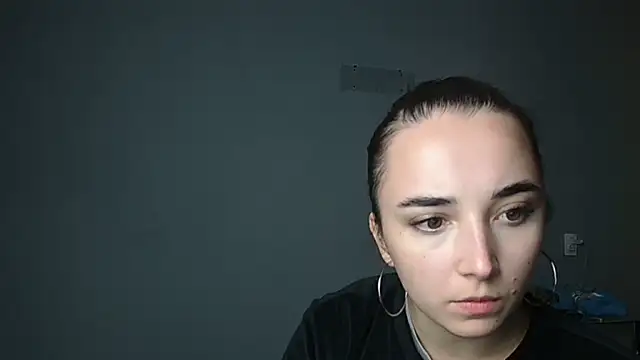 Eva Gloryy online show from 31, 10, 2025