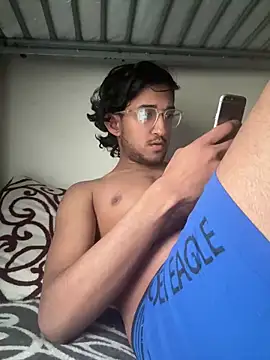 Abdullah07Maxxi online show from 23, 1, 2025