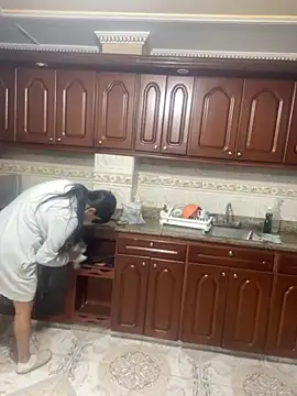 Lili  taylor online show from 8, 11, 2025