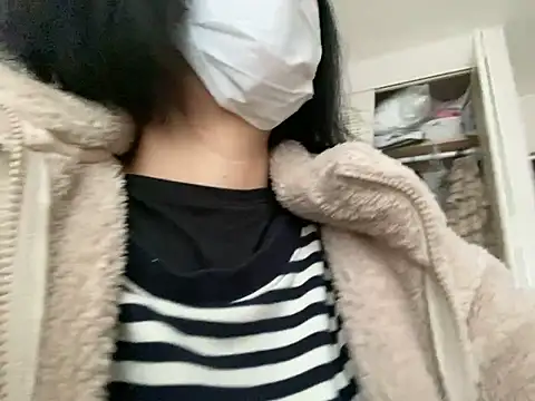 Snapshot of riri_riri_jp chatting on 26, 10, 2025 riri riri jp online show from 26, 10, 2025