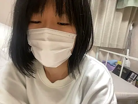 Snapshot of riri_riri_jp chatting on 6, 11, 2025 riri riri jp online show from 6, 11, 2025