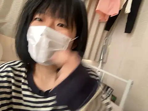 Snapshot of riri_riri_jp chatting on 11, 11, 2025 riri riri jp online show from 11, 11, 2025