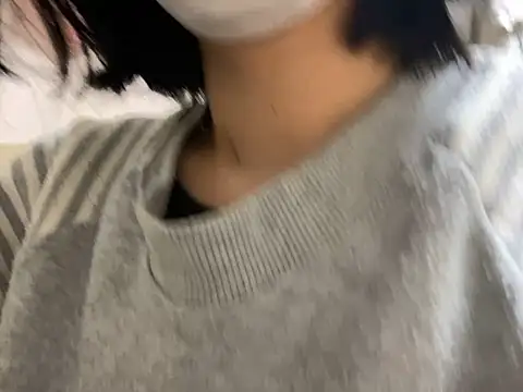 Snapshot of riri_riri_jp chatting on 21, 12, 2025 riri riri jp online show from 21, 12, 2025