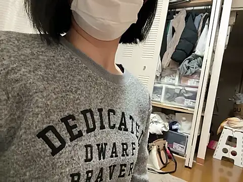 Snapshot of riri_riri_jp chatting on 28, 2, 2026 riri riri jp online show from 28, 2, 2026