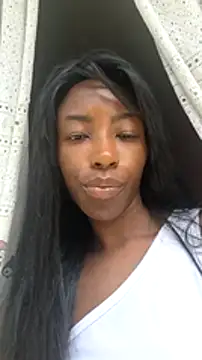 Snapshot of melangelo17 chatting on 5, 2, 2025 melangelo17 online show from 5, 2, 2025