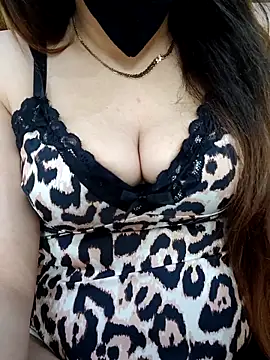 Ayochaa online show from 24, 4, 2026