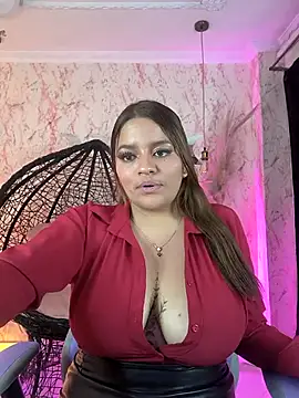 Snapshot of victoria__floyd chatting on 4, 3, 2025 victoria floyd online show from 4, 3, 2025