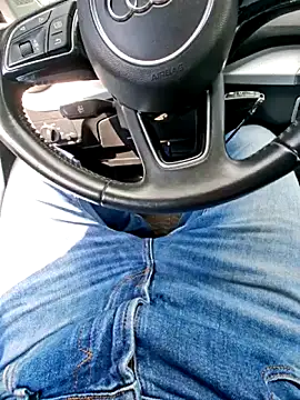 Snapshot of Nzino1983 chatting on 14, 3, 2026 Nzino1983 online show from 14, 3, 2026