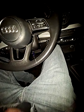 Snapshot of Nzino1983 chatting on 18, 3, 2026 Nzino1983 online show from 18, 3, 2026