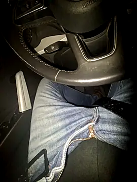 Snapshot of Nzino1983 chatting on 20, 3, 2026 Nzino1983 online show from 20, 3, 2026