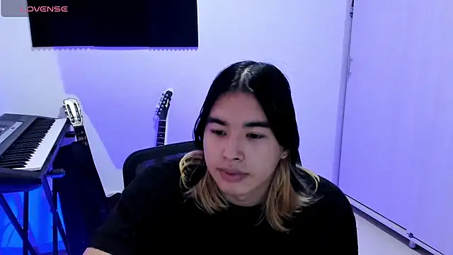 Snapshot of JordiWilld chatting on 18, 2, 2025 JordiWilld online show from 18, 2, 2025