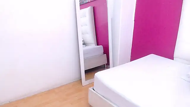 tinyy whore18 online show from 30, 1, 2025