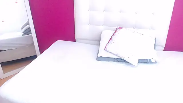 tinyy whore18 online show from 18, 2, 2025