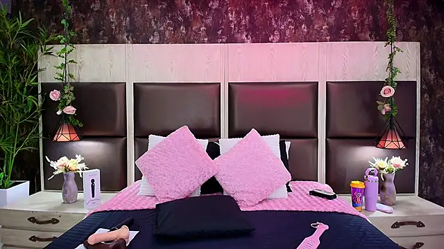 Bella Smiith  online show from 20, 11, 2025