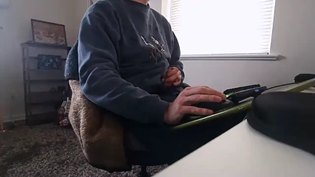 Prolapse Pig online show from 2, 12, 2025