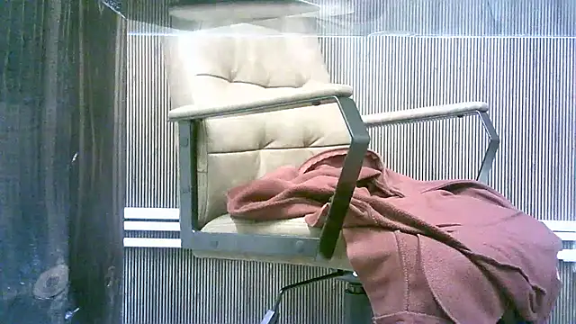 Greeneyes0820 online show from 22, 4, 2026