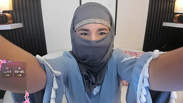 Ayha khalaf online show from 1, 3, 2025