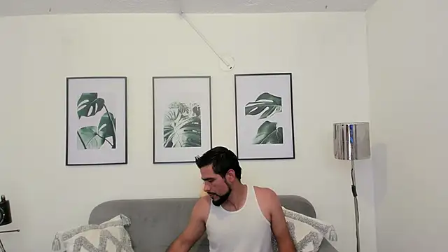 luxurycoupl online show from 8, 2, 2025