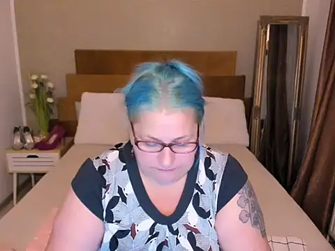 mayamayx online show from 16, 7, 2026
