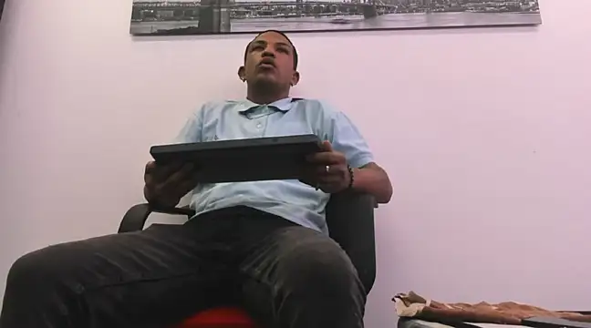 Snapshot of carlos_alber12 chatting on 27, 2, 2025 carlos alber12 online show from 27, 2, 2025