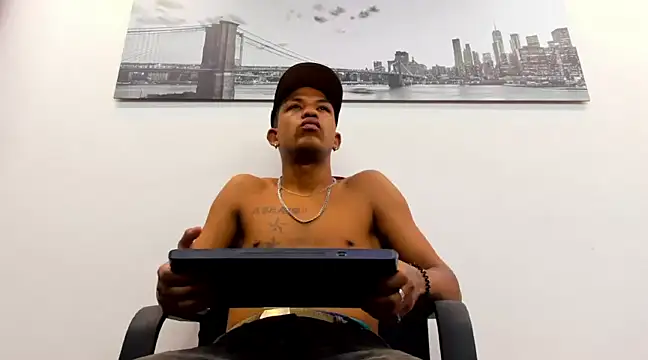 Snapshot of carlos_alber12 chatting on 28, 2, 2025 carlos alber12 online show from 28, 2, 2025