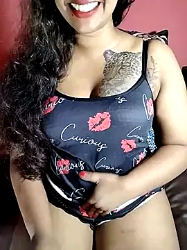Snapshot of Sexy-Monikaa chatting on 23, 4, 2026 Sexy-Monikaa online show from 23, 4, 2026