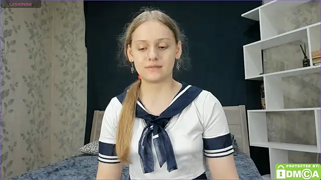 Snapshot of onelovelyalice chatting on 28, 1, 2025 onelovelyalice online show from 28, 1, 2025