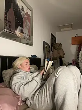 blissdimicco online show from 12, 3, 2025