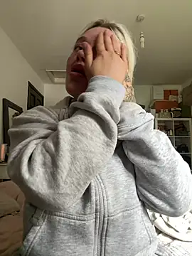 blissdimicco online show from 22, 3, 2025