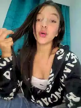 Briannasweeth17 online show from 6, 2, 2025