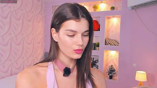 FloraDobb online show from 13, 4, 2026