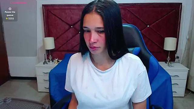 Snapshot of victoria_adams07 chatting on 3, 2, 2026 victoria adams07 online show from 3, 2, 2026