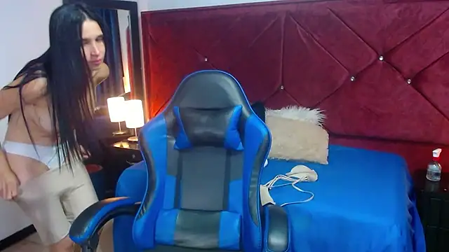 Snapshot of victoria_adams07 chatting on 10, 2, 2026 victoria adams07 online show from 10, 2, 2026