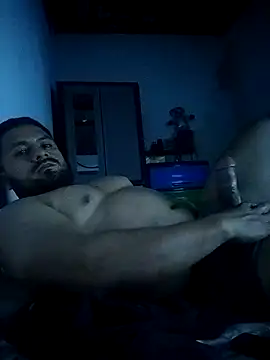 Snapshot of Ant1990 chatting on 2, 10, 2025 Ant1990 online show from 2, 10, 2025