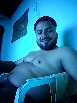 Snapshot of Ant1990 chatting on 7, 10, 2025 Ant1990 online show from 7, 10, 2025