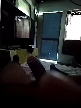 Snapshot of Ant1990 chatting on 25, 10, 2025 Ant1990 online show from 25, 10, 2025