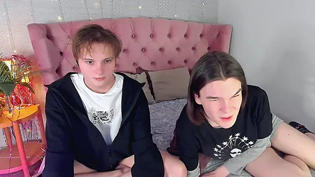 Snapshot of DemianEnglen chatting on 6, 2, 2026 DemianEnglen online show from 6, 2, 2026