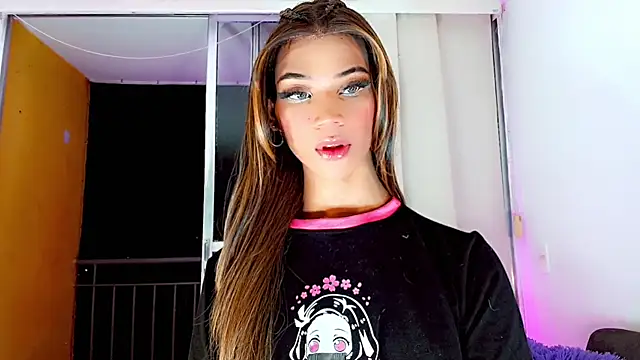 Snapshot of lucyangel_11 chatting on 7, 2, 2025 lucyangel 11 online show from 7, 2, 2025