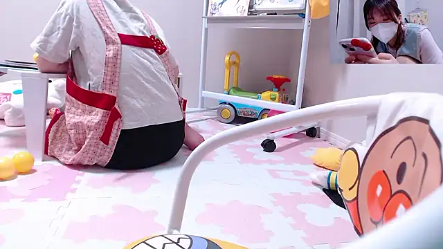 NA-KAREN-V8 online show from 24, 10, 2025