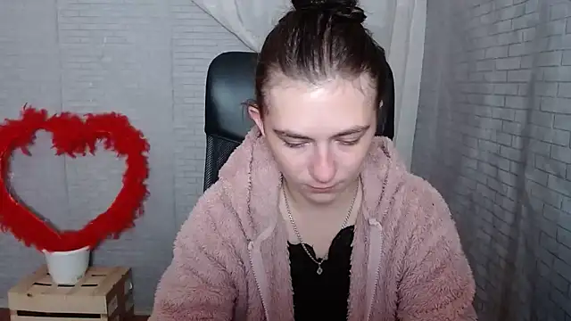 Snapshot of AmandaJi_ chatting on 1, 10, 2025 AmandaJi  online show from 1, 10, 2025