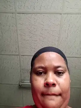 Snapshot of bigbooyjudy chatting on 24, 2, 2025 bigbooyjudy online show from 24, 2, 2025