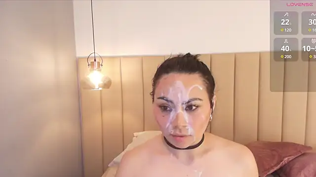Snapshot of Naomymonroe_ chatting on 3, 3, 2025 Naomymonroe online show from 3, 3, 2025