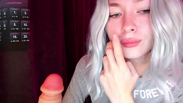 Snapshot of Ohmy_Nora_ chatting on 13, 9, 2025 Ohmy Nora online show from 13, 9, 2025