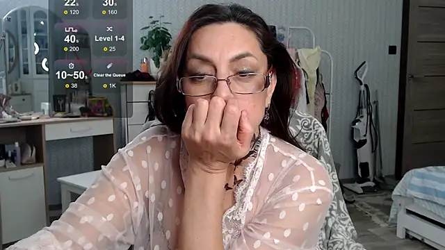 Snapshot of Soffya_Soy chatting on 30, 11, 2025 Soffya Soy online show from 30, 11, 2025