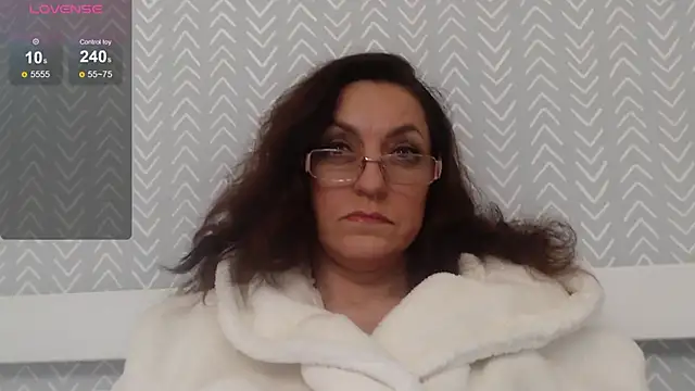 Snapshot of Soffya_Soy chatting on 1, 2, 2026 Soffya Soy online show from 1, 2, 2026