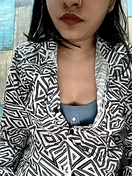 cute IndianBabe online show from 27, 11, 2025