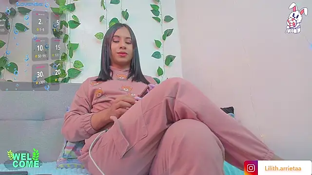 Snapshot of LiiLiith-1 chatting on 14, 10, 2025 LiiLiith-1 online show from 14, 10, 2025