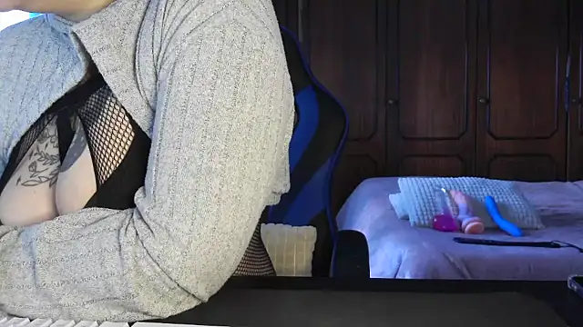 bunnyfox420 online show from 3, 12, 2025